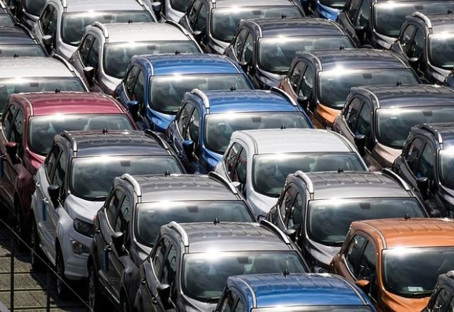 Imagem da noticia Crescimento da indústria automobilística em 2022 será moderado