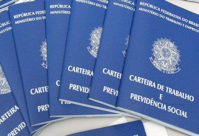 Imagem da noticia Desemprego atinge 13,5 milhões de pessoas, revela IBGE