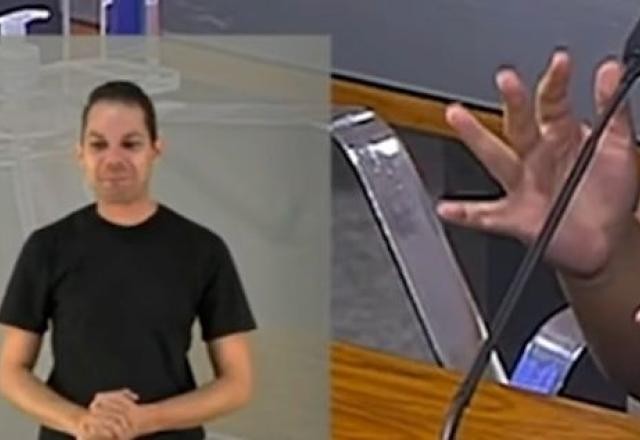 Imagem da noticia Vídeo: intérprete de libras chora ao ouvir relato de órfã da covid