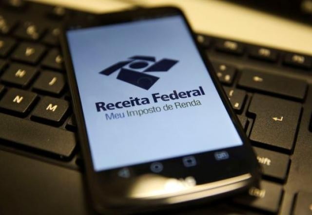 Imagem da noticia Parecer de reforma do IR prevê reduzir imposto sobre empresas para 2,5%