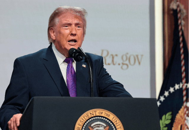 Imagem da noticia Trump ameaça atacar e impõe novas sanções econômicas ao Irã