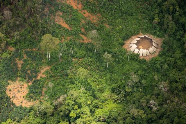 Imagem da noticia Fachin autoriza Defensoria Pública da União a atuar para proteger indígenas isolados