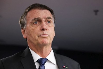Defesa de Bolsonaro entra com recurso contra prisão domiciliar 