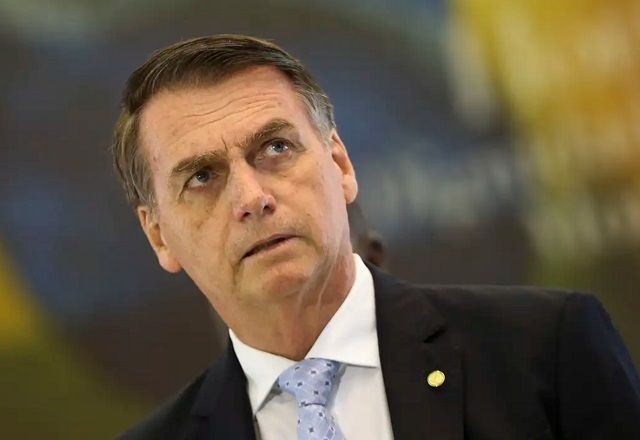 Imagem da noticia "Muita dor", diz Bolsonaro sobre morte da deputada federal Amália Barros