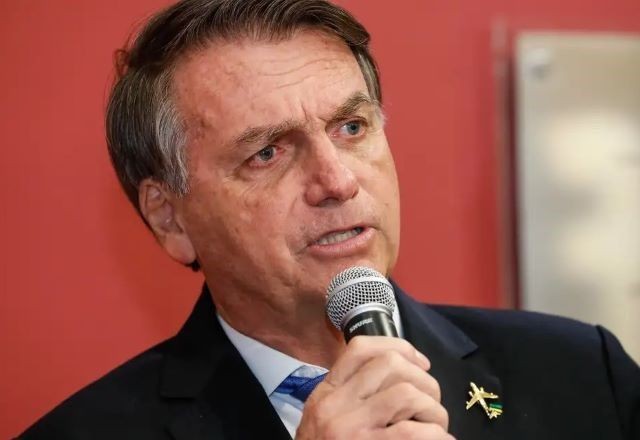 Imagem da noticia PGR defende tornar réus Bolsonaro e aliados por trama golpista