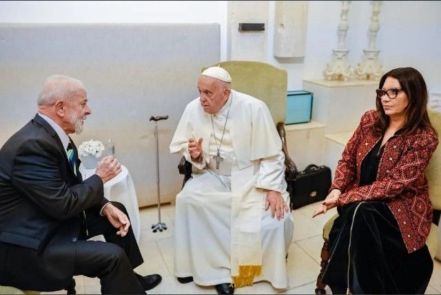 Imagem da noticia Quem está na comitiva de Lula que viajou para enterro do papa Francisco