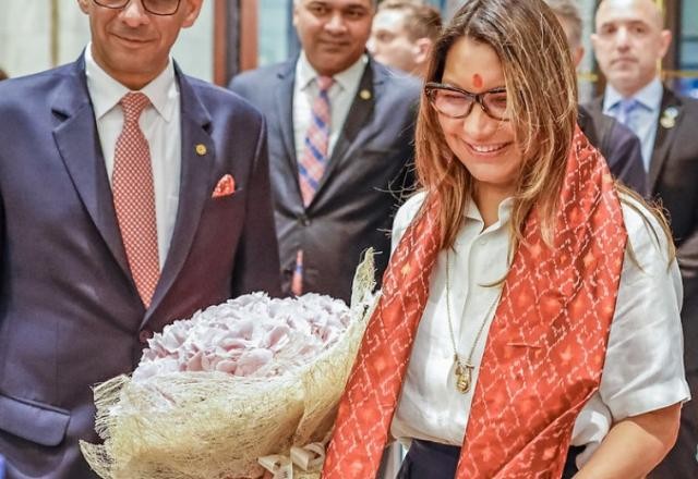 Imagem da noticia Criticada por vídeo na Índia, Janja diz que sorriso não é falta de empatia 