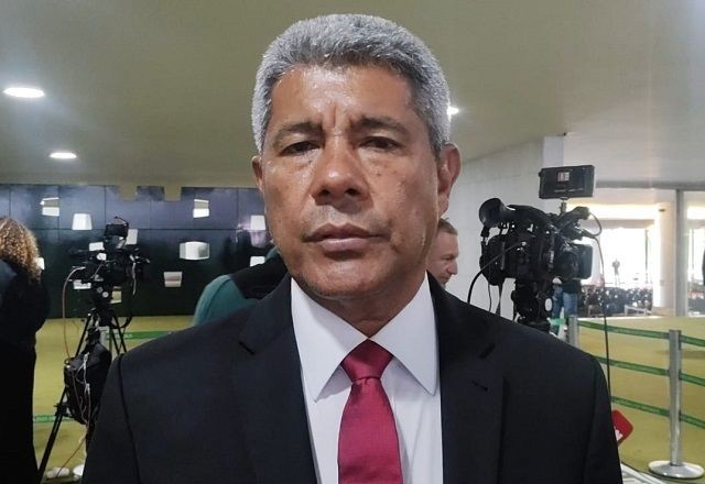 Não acho que sejam contra a democracia, diz Jerônimo Rodrigues sobre governadores que não foram a ato no Congresso