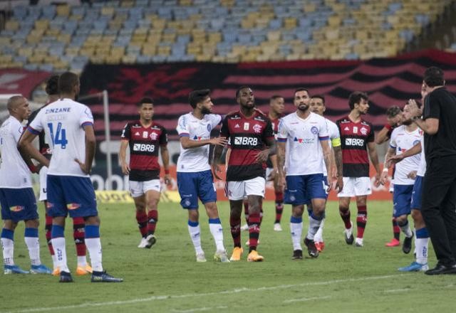 Polícia vai investigar racismo contra jogador do Flamengo