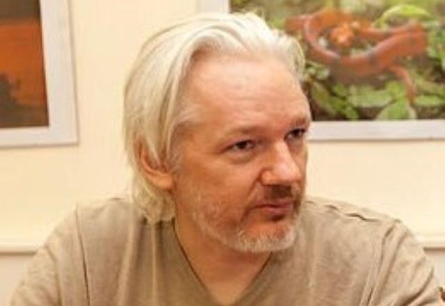 Imagem da noticia Justiça britânica adia decisão do último recurso de Julian Assange para evitar a extradição aos EUA