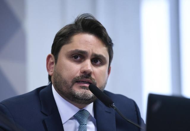 Imagem da noticia PF indicia ministro das Comunicações, Juscelino Filho, por desvio de emendas
