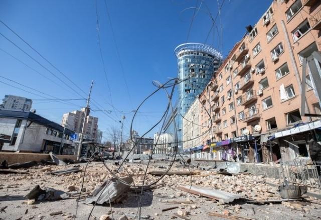 Imagem da noticia Guerra na Ucrânia: Rússia volta a atacar Kiev com mísseis
