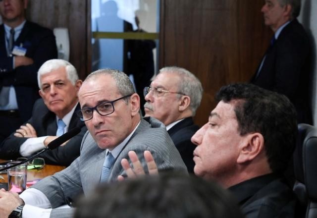 Imagem da noticia Coronel que pediu intervenção militar nega tentativa de golpe na CPI do 8/1