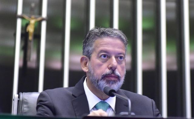 Imagem da noticia Em Alagoas, Lira volta a falar sobre reserva de vagas em vez de cotas de candidaturas para mulheres