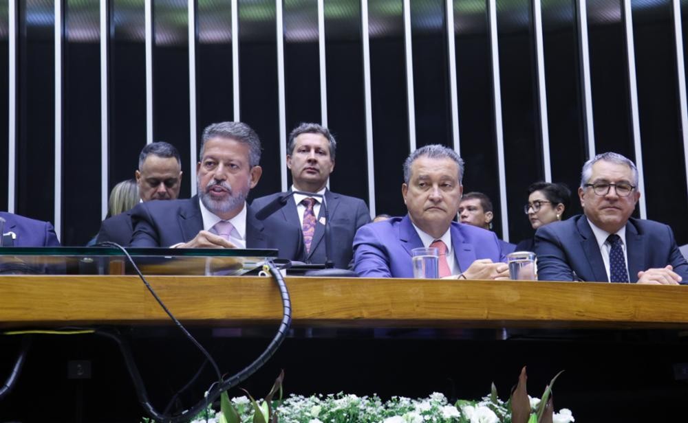 Imagem da noticia Governo aciona Padilha e Rui Costa para negociar vetos de Lula no Congresso