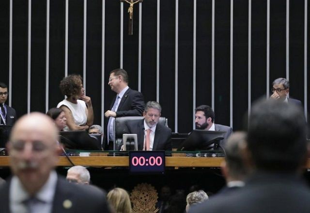 Imagem da noticia Mesmo com fake news sobre RS, Câmara segue sem criar grupo para discutir regulação das redes sociais