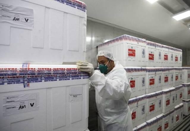 Ministério da Saúde deve garantir vacinas para segunda dose em SP, decide STF