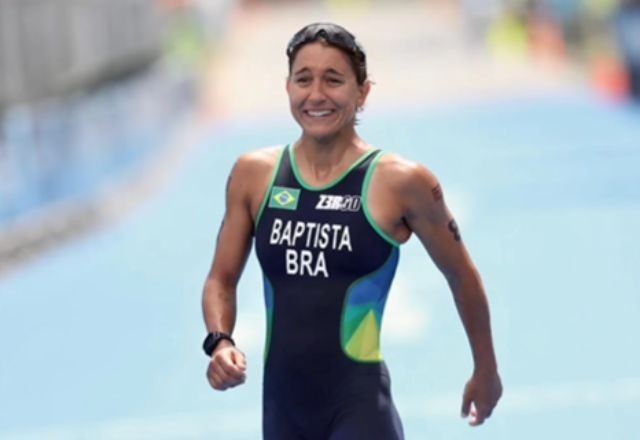 Imagem da noticia Triatleta Luísa Baptista segue na UTI e deve sofrer nova cirurgia, diz boletim