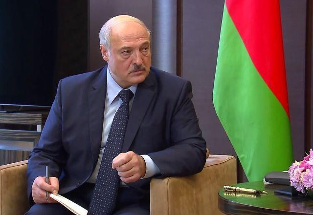 Imagem da noticia Presidente de Belarus assina lei que lhe dá "imunidade vitalícia"