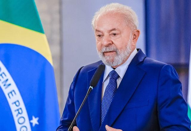 Imagem da noticia Lula se reúne com ministros para tratar das chuvas em SC e da seca no AM