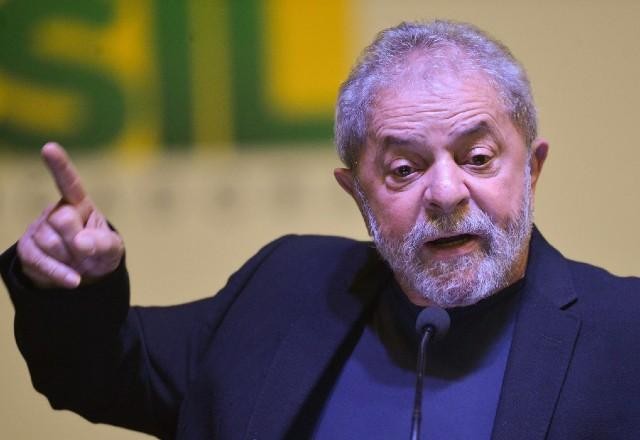 Imagem da noticia Gilmar Mendes suspende ação que cobra impostos de Lula