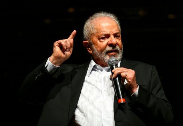 Lula anuncia nomes de ministros restantes; faltam 16