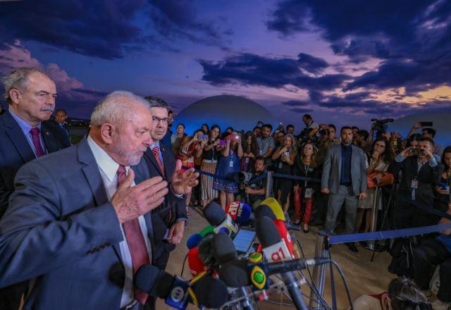Imagem da noticia Reunião de Lula com partidos marca início da distribuição de cargos; ao vivo