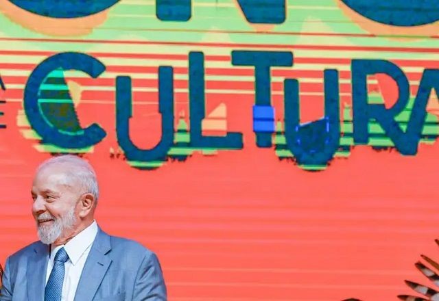 Imagem da noticia Lula sanciona lei que cria marco regulatório do Sistema Nacional de Cultura
