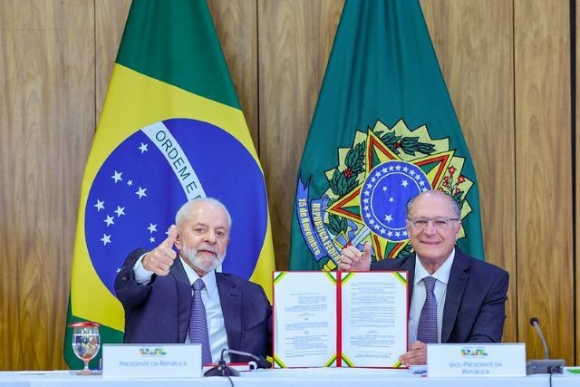 Imagem da noticia Mover: entenda como funciona programa que incentiva criação de "carros verdes"
