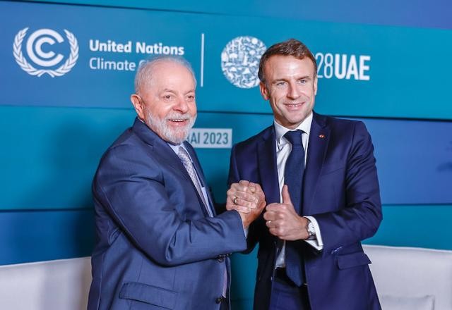 Imagem da noticia Após encontro com Lula, Macron declara ser contra acordo entre Mercosul e União Europeia
