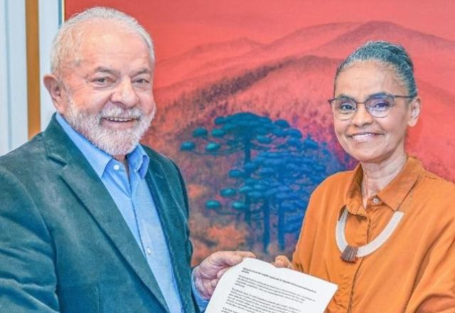 AO VIVO: Lula e Marina Silva se aproximam e fazem coletiva de imprensa