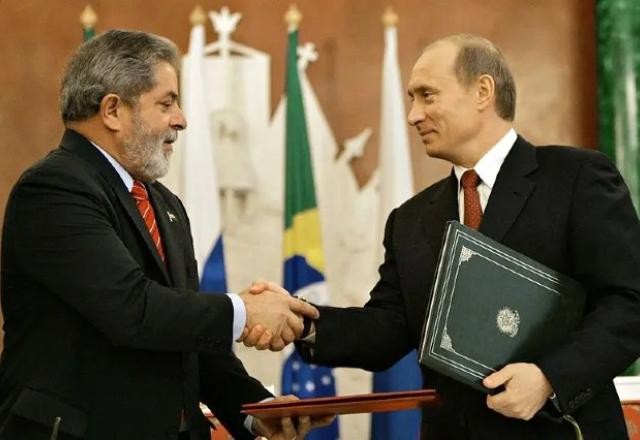 Imagem da noticia Putin convida o presidente Lula para visitar a Rússia
