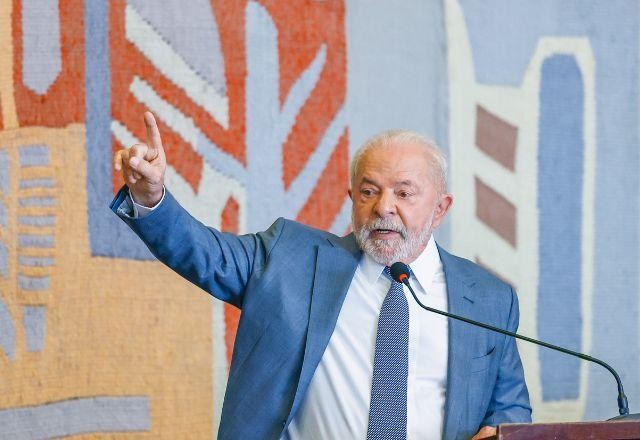 Imagem da noticia Lula inaugura prédio de universidade em São Bernardo (SP); assista
