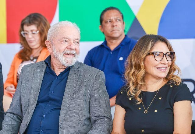 Imagem da noticia Janja: "Sou mais alvo de mentiras e ameaças na internet do que Lula"