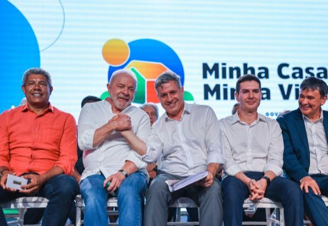 Imagem da noticia Ao vivo: Lula entrega 1.440 unidades do programa Minha Casa, Minha Vida
