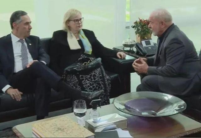 Imagem da noticia Após reunião, Palácio do Planalto divulga nota em defesa da democracia