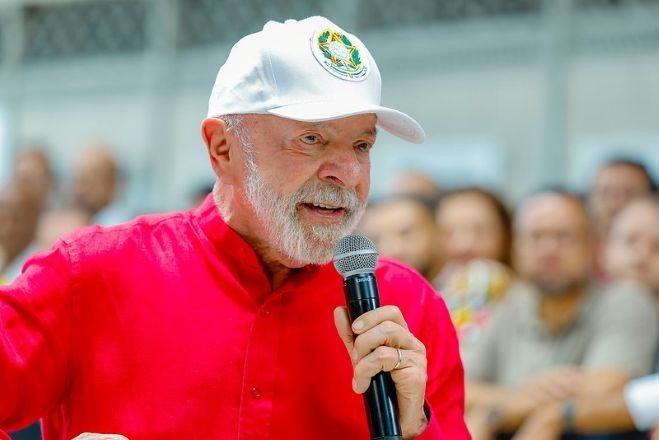 Lula envia projeto do fim da jornada de trabalho 6x1 ao Congresso