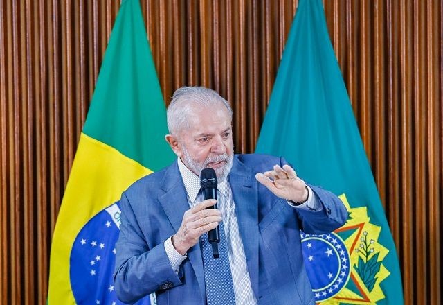 Imagem da noticia Lula sanciona suspensão da dívida do RS e lei que acelera pagamento de emenda ao estado