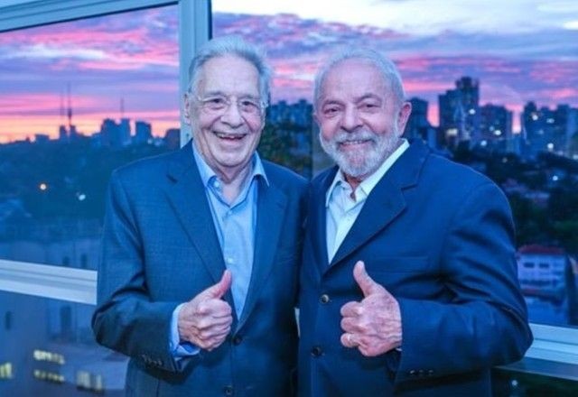 Imagem da noticia Lula viaja para São Paulo, onde deve visitar FHC e Noam Chomsky