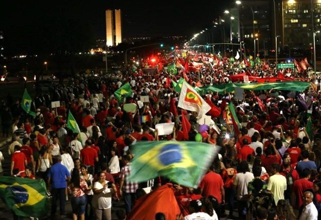 Imagem da noticia Esquerda convoca ato para se contrapor ao de Bolsonaro, mas descarta pedido de prisão