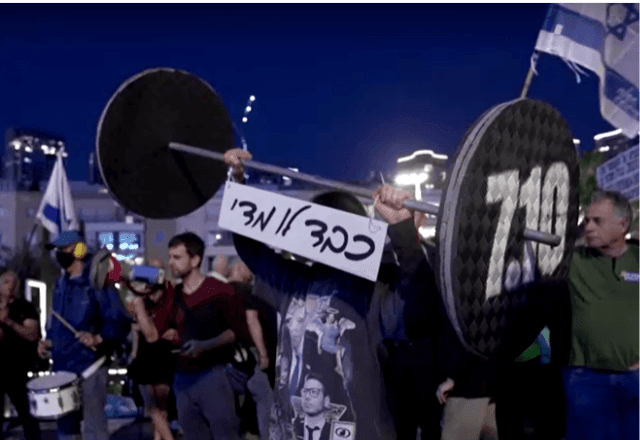 Imagem da noticia Israelenses protestam contra Netanyahu e pedem fim de guerra no Oriente Médio