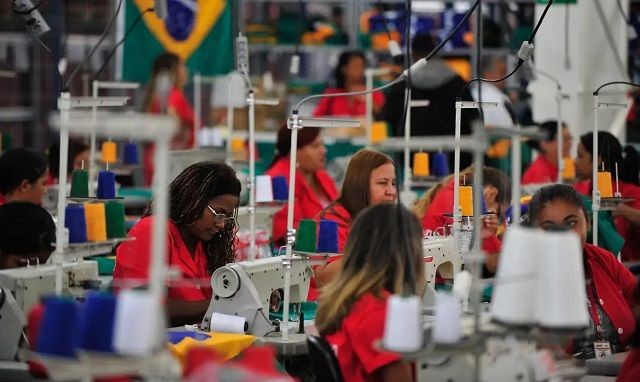 Imagem da noticia Confiança do empresário industrial mantém tendência e cresce para 53,3 em setembro