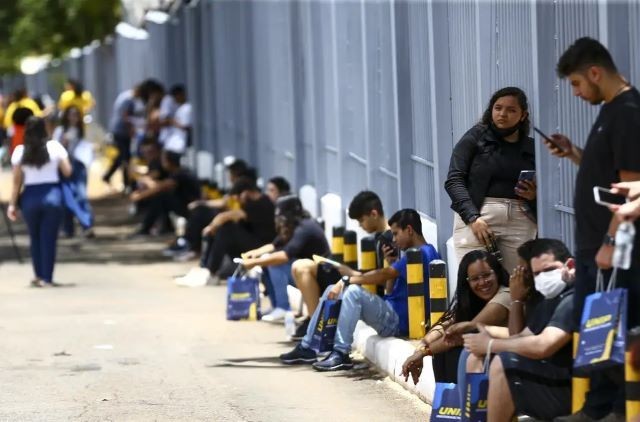 Imagem da noticia Prova do CNU será aplicada no horário de Brasília em todo o país 