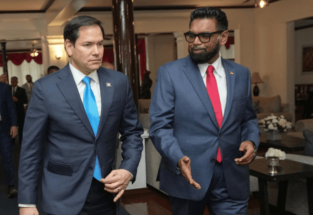 Imagem da noticia EUA eleva tom contra Maduro sobre disputa com Guiana: “Haverá consequências”, diz Marco Rubio