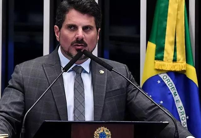 Imagem da noticia Marcos do Val afirma que Bolsonaro não se opôs a proposta de Daniel Silveira