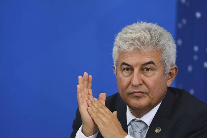 Imagem da noticia Marcos Pontes contraria Bolsonaro e lança candidatura à presidência do Senado