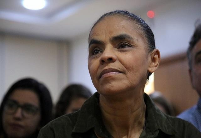 Marina Silva recebe alta e deixa hospital em São Paulo