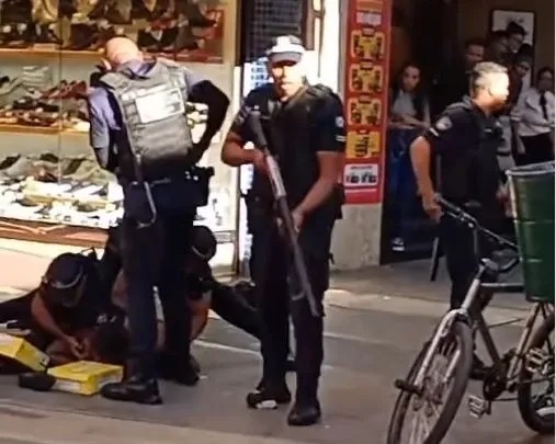 Imagem da noticia Osasco proíbe que GCMs usem mata-leão em abordagem após estrangulamento de vítima