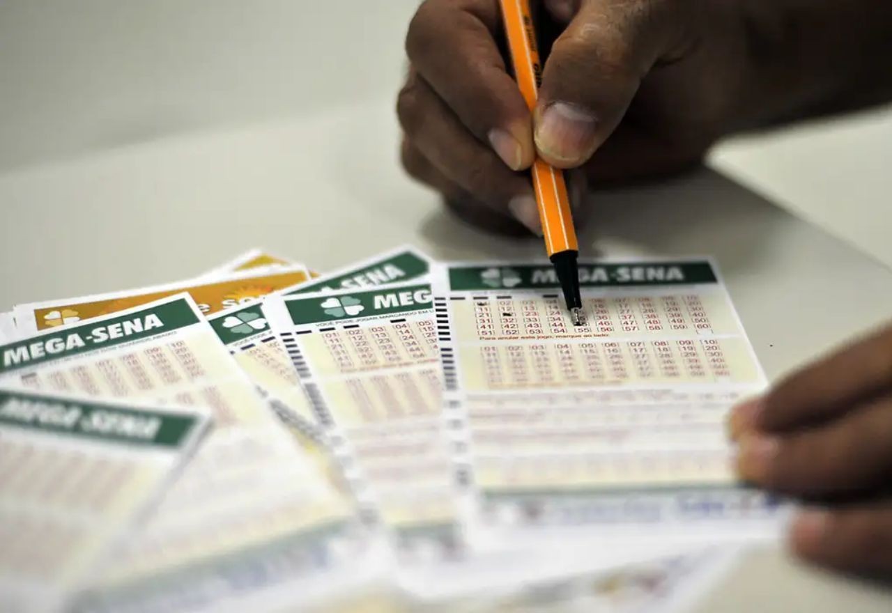Imagem da noticia Mega-Sena: concurso 2837 sorteia R$ 7 milhões neste sábado (8)