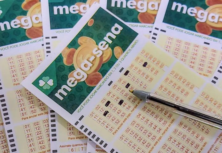 Mega-Sena acumula e chega a R$ 55 milhões; veja os números sorteados